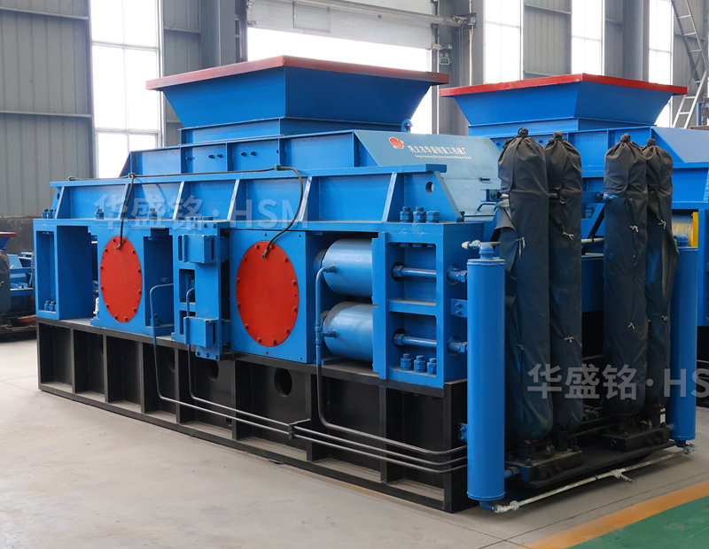 什么設(shè)備可破碎可制砂？新型對(duì)輥制砂機(jī)多少錢(qián)一臺(tái)？