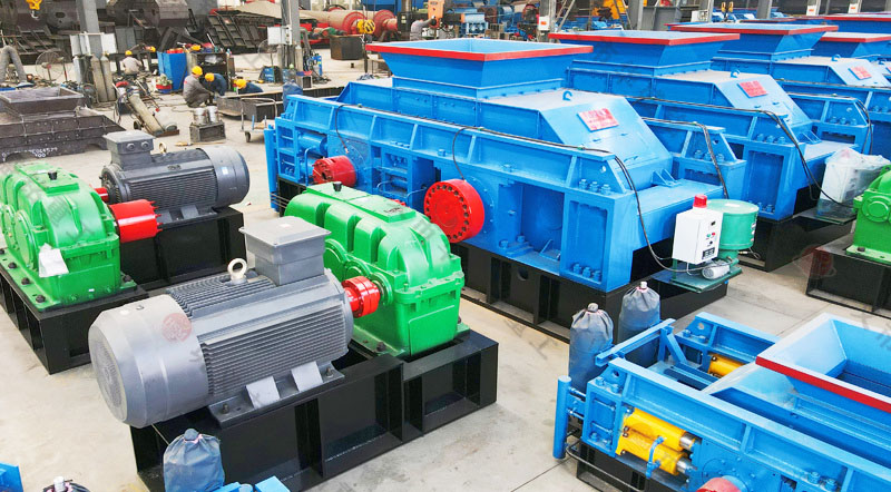 鄭州對輥制砂機(jī)能否達(dá)到時產(chǎn)100噸？報價貴嗎？