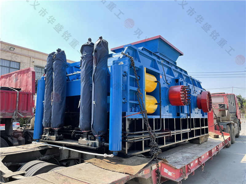 每小時產(chǎn)量100噸對輥破碎機(jī)，哪個型號合適